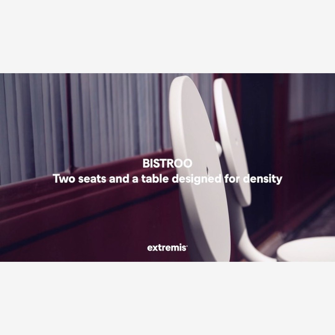 | extremis® Bistroo design by Dirk Wynants Wenn Sie die Bistroo-Garnitur von extremis sehen, werden Sie sofort erkennen, worum es beim doppelten „oo“ geht Die abgerundeten Rückenlehnen geben Halt, während Sie Seite an Seite sitzen und die Welt um s