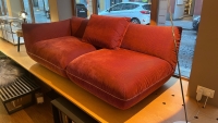 Vorschau: COR Jalis 21 Sofa 2 Sitzer Cord Samt Stoffsofa 9072 kurbis Ausstellungsstuck Vorschau: COR Jalis 21 Sofa 2 Sitzer Cord Samt Stoffsofa 9072 kurbis Ausstellungsstuck