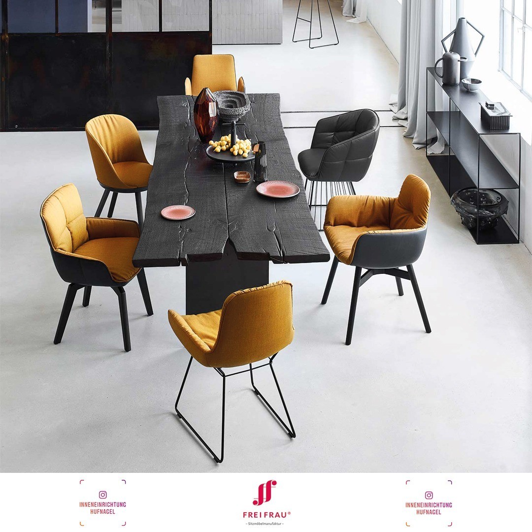 | Freifrau Manufaktur & JANUA | Möbel mit einer Lieblingsstück-GarantieSchritt für Schritt zum LieblingsstückUnsere Marke "Freifrau Manufaktur" steht für Wohlgefühl in allen Aspekten – Design, Funktionalität, Materialität und vertrauter Service. 