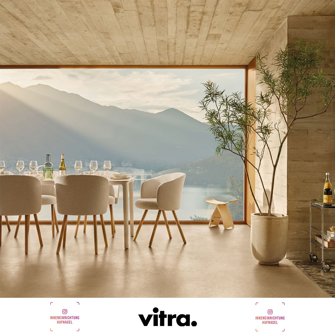 | Vitra Mikado Side- & AmrchairDynamischer Komfort von VitraDer Mikado Stuhl von Vitra, entworfen von Edward Barber & Jay Osgerby, ist die perfekte Verbindung von Design und Funktion. Mit einer beweglichen Rückenlehne und Rundumpolsterung bietet 