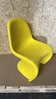 Vorschau: Vitra Panton Chair Stuhl Polypropylen gelb alte Sitzhohe Vorschau: Vitra Panton Chair Stuhl Polypropylen gelb alte Sitzhohe