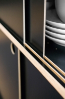 Vorschau: Nils Holger Moormann EGAL Bucherregal Sidebaord Highboard FU schwarz Detail Vorschau: Nils Holger Moormann EGAL Bucherregal Sidebaord Highboard FU schwarz Detail
