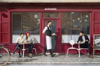 Vorschau: extremis Bistroo Bistro Stuhl Tisch Kombination im Cafe Bistro Vorschau: extremis Bistroo Bistro Stuhl Tisch Kombination im Cafe Bistro