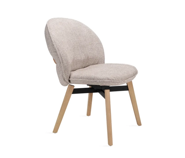 Freifrau Manufaktur Marie Stuhl Stoff Safire 0004 graubeige Holzgestell Eiche natur drehbar