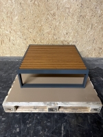 Vorschau: Gandia Blasco DNA Teak 90x91 cm Beistelltisch Teakholz Aluminium anthrazit Vorschau: Gandia Blasco DNA Teak 90x91 cm Beistelltisch Teakholz Aluminium anthrazit