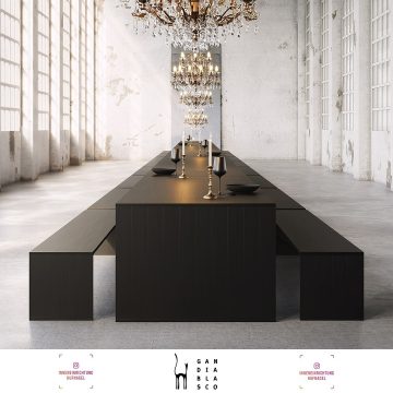 | Gandia Blasco GB Modular"Die mallorquinischen Häuser, die schon immer unsere Inspirationsquelle waren, sind modular aufgebaut. Früher bauten die Einwohner Ibizas, wenn sie eine Familie gründeten, Module und fügten sie aneinander. Diese Modularitä