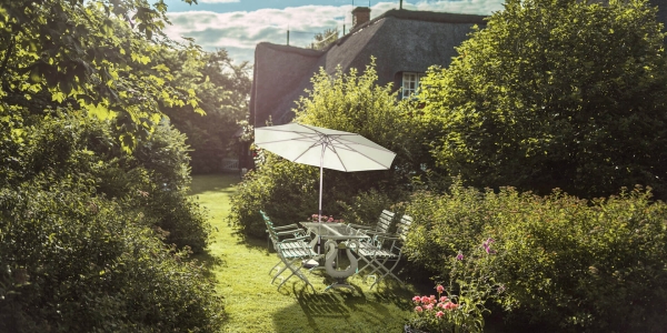 Glatz AG Sonnenschirm Alu Smart im Garten