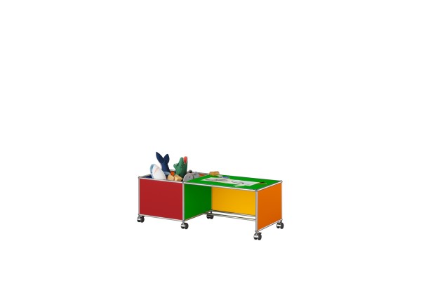 USM Haller Lookbook 2025 Kindermobel Spielzimmermobel Maltisch tiefes Fach bunt 32