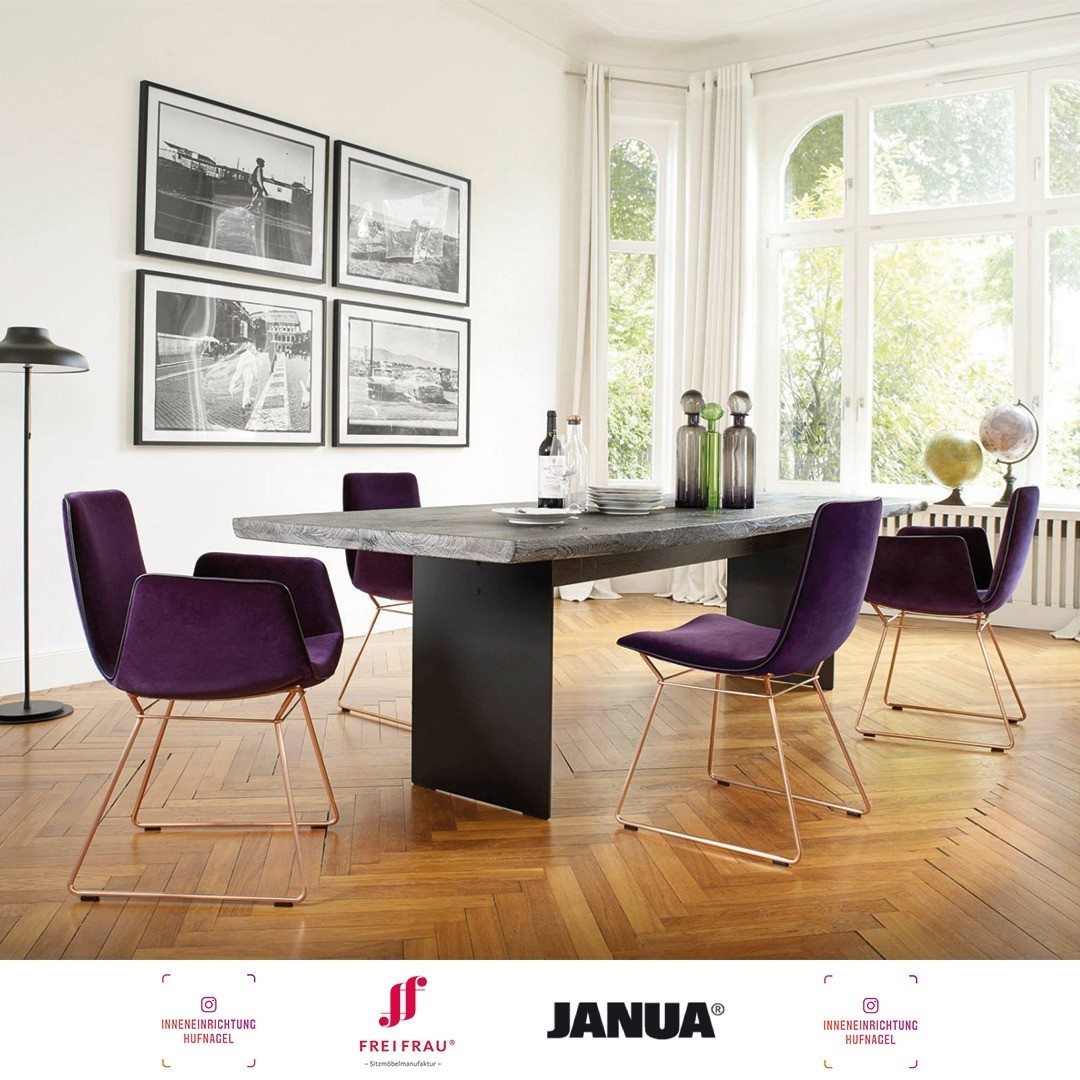| Freifrau Sitzmöbel & JANUA | Manufaktur-Möbel mit einer Lieblingsstück-GarantieZWEI MAKREN - EIN HERZSCHLAGEine Verbindung wie Janua und Freifrau ist einzigartig in der Möbelbranche. Es geht um mehr als um eine Kooperation, um mehr als ein Join