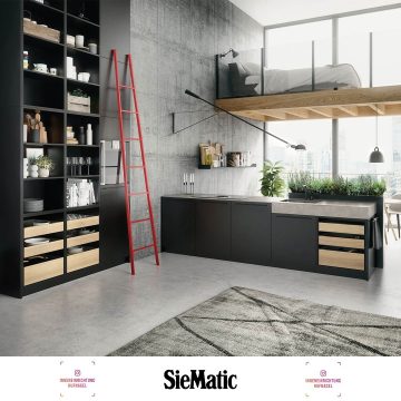| Wir sind offizieller SieMatic Partner!Die SieMatic Möbelwerke GmbH & Co. KG ist ein renommierter Hersteller hochwertiger Küchenmöbel und Kücheneinrichtungen. Mit einer Erfahrung von über 90 Jahren steht das Unternehmen für exzellentes Design, ers