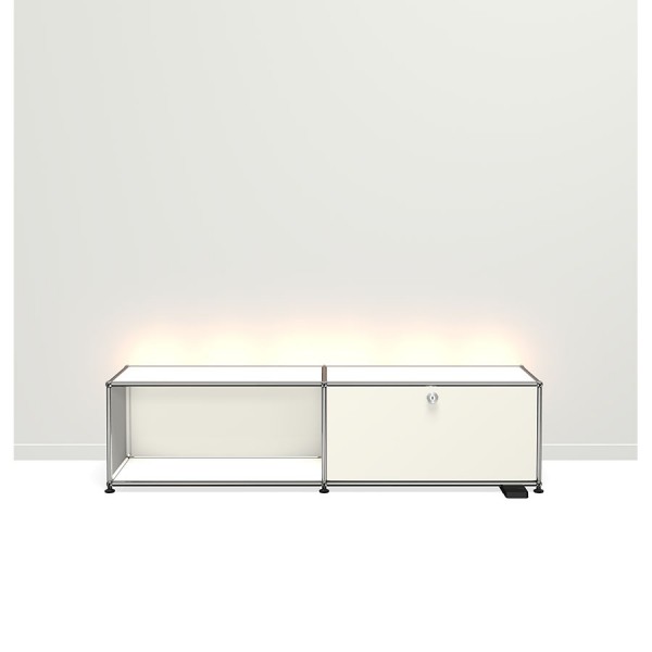 USM Haller E TV/Hi-Fi-Möbel mit dimmbarem Licht weiß