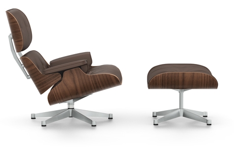 Vitra Lounge Chair Ottoman Nussbaum schwarz pigmentiert Leder Premium kastanie UG poliert