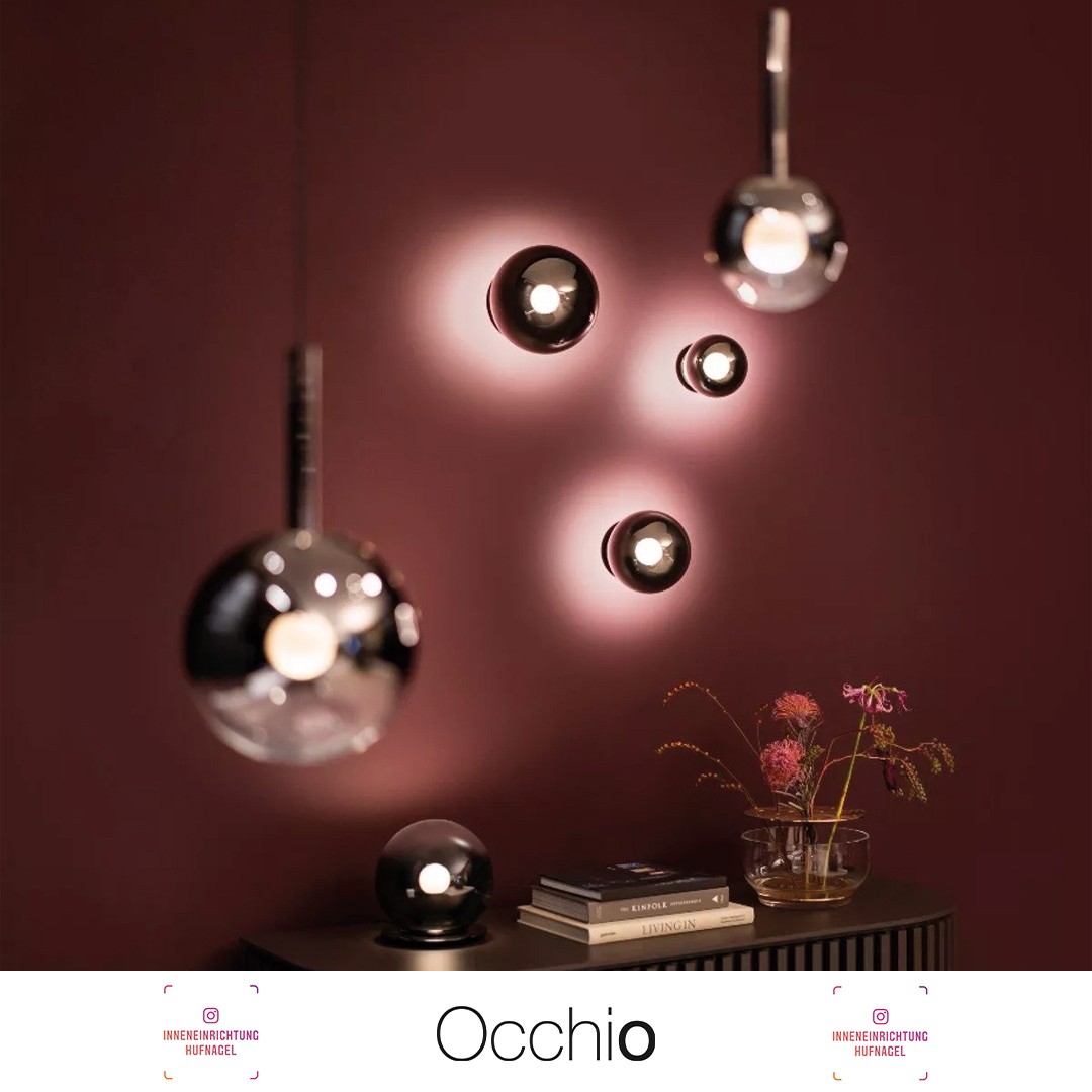 | Occhio Luna KollektionEntdecken Sie die Magie von Occhio Luna - ein faszinierendes Zusammenspiel von Sinnlichkeit und Geheimnis. Erleben Sie das lichttechnische Meisterwerk dank der innovativen Occhio Fireball-Lichtquelle, die wie ein strahlender
