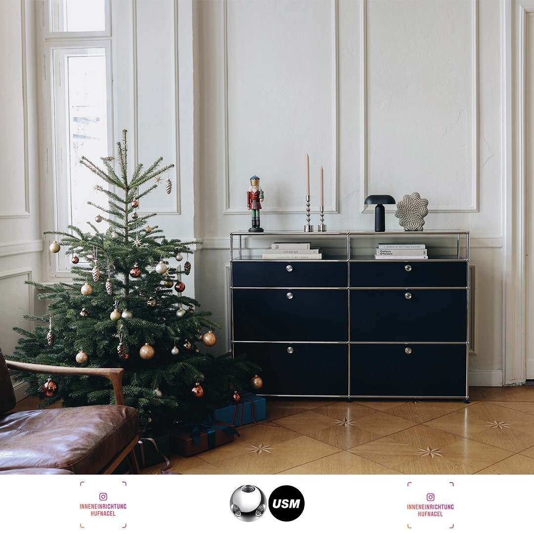 USM Haller Holiday Time – Quality TimeEs ist wieder an der Zeit, zusammenzukommen. Gemeinsame Momente verbringen, einander Gutes tun und Erinnerungen schaffen. Magische Augenblicke – wir feiern die Einzigartigkeit!Und dies seit 1965.«Made in Sw