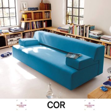 | COR Cosma Schlafsofa design by Thomas Müller & Jörg Wulff Schlicht und puristisch: Ein Ensemble zum Wohnen und Leben. Cosma ist kein Schlafsofa und auch kein Funktionssofa, es ist vielmehr ein außergewöhnlich elegantes Sitzmöbel auf dem man auc