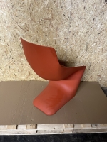 Vorschau: Kristalia Pulp Vollkunststoffstuhl orange Seitlich Vorschau: Kristalia Pulp Vollkunststoffstuhl orange Seitlich