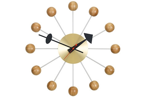 Vitra Ball Clock Wanduhr Kirschbaum messingfarben