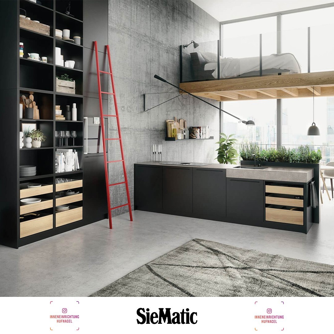 | Wir sind offizieller SieMatic Partner!Die SieMatic Möbelwerke GmbH & Co. KG ist ein renommierter Hersteller hochwertiger Küchenmöbel und Kücheneinrichtungen. Mit einer Erfahrung von über 90 Jahren steht das Unternehmen für exzellentes Design, ers