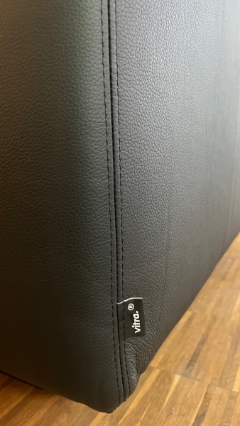 Vitra Soft Modular Sofa Jasper Morrison Ledersofa schwarz Ausstellungsstuck Detail