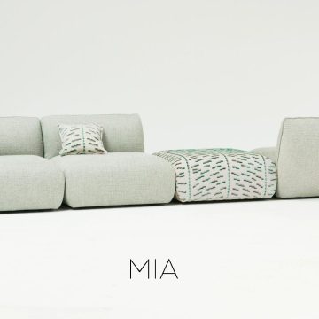 | Freifrau Manufaktur MIA SofaEine Liebeserklärung.Der deutsche Designer Ilja Huber hat mit Mia ein Sofa-System entwickelt, welches die perfekte Fusion aus weichem Sitzkomfort und klassischem Design verkörpert. Das vielseitige Erscheinungsbild de