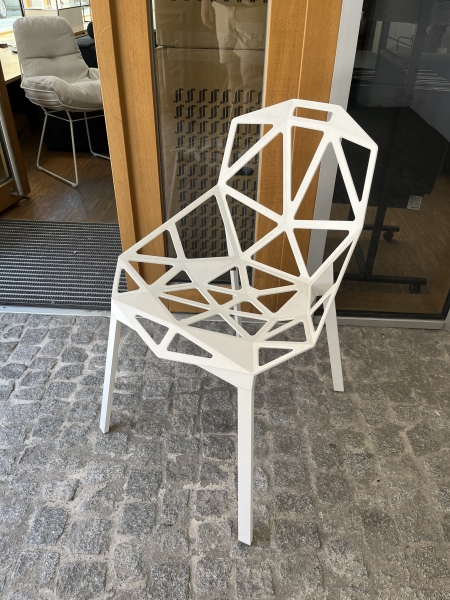 Magis Design Chair One Aluminiumstuhl weiss matt
