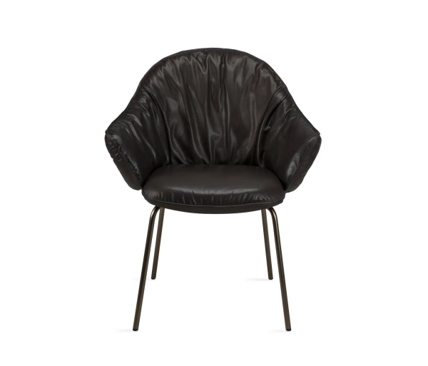Freifrau Manufaktur Marie Armchair Leder Sahara ebony 4 Beingestell Stahl Bronze Lasur frontal