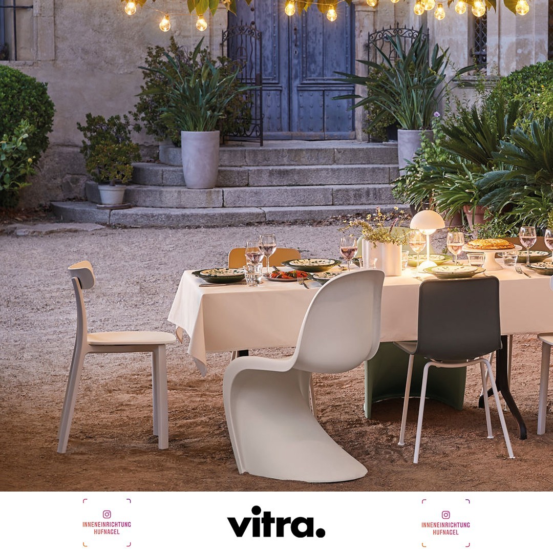 | Vitra Home Stories for Spring - mit SonderaktionBei Vitra glauben wir fest daran, dass unser Wohlbefinden stark von unserer Umgebung beeinflusst wird. Ein einladendes Zuhause kann eine Atmosphäre schaffen, in der unsere Lieben unsere Zuneigung un