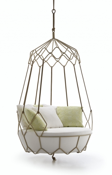 Roberti Rattan Gravity Swing Seat Outdoormoebel Loungemoebel Gartenmoebel Luxurioes modernes Design