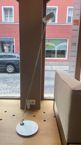 Occhio Sento E LED Lettura 125 Fuss rechts weiss glanz chrom glanz