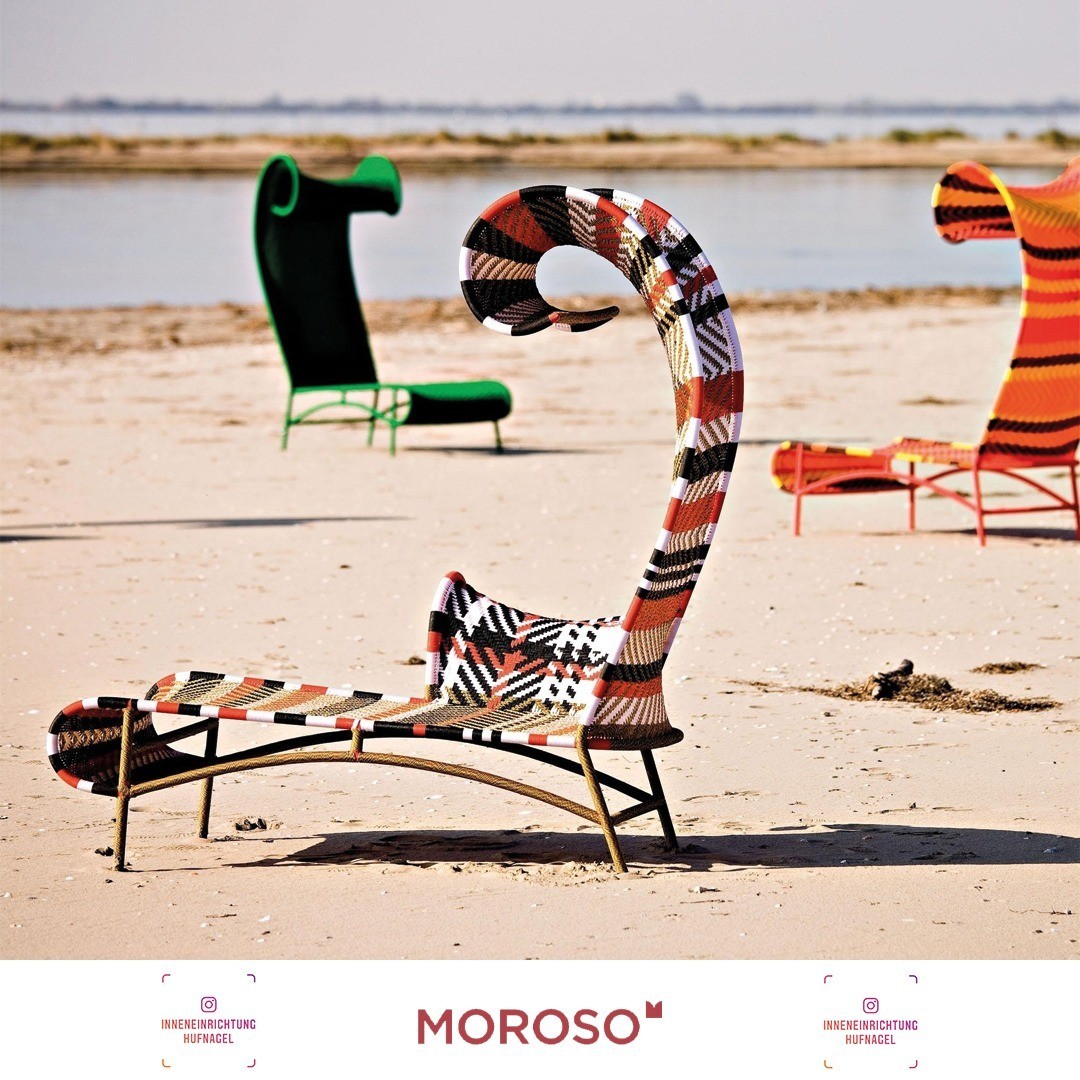 | Moroso Shadowy design by Tord Boontje, 2009Es darf ruhig einmal ausgefallen sein. Die Chaiselongue Shadowy von Moroso ist in ihrer ungewöhnlichen Erscheinung ein absoluter Hingucker am Pool oder im Garten. Sie lenkt vermutlich sogar von der Pers