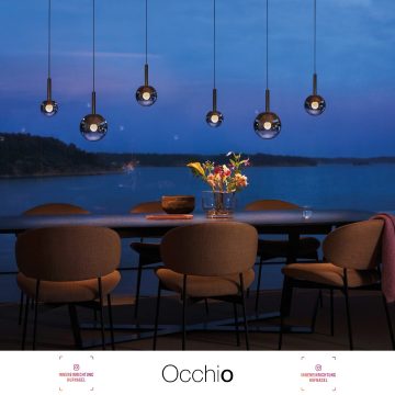 | Occhio Luna SospesoEntdecken Sie die Magie von Occhio Luna - ein faszinierendes Zusammenspiel von Sinnlichkeit und Geheimnis. Erleben Sie das lichttechnische Meisterwerk dank der innovativen Occhio Fireball-Lichtquelle, die wie ein strahlender Hi