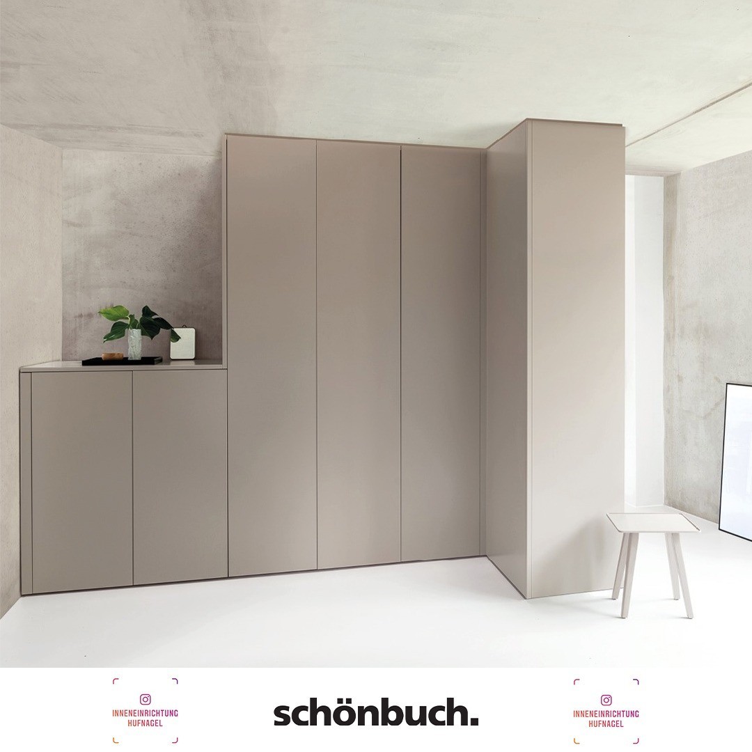 | Schönbuch Cabin Einbauschrank design by Anette Ponholzer & Fritz FrenklerEin Möbel nach Maß. Das puristische Schranksystem CABIN besteht aus zusammensetzbaren Einzelelementen, sie werden passgenau für den jeweiligen Raum nach Kundenwunsch geferti